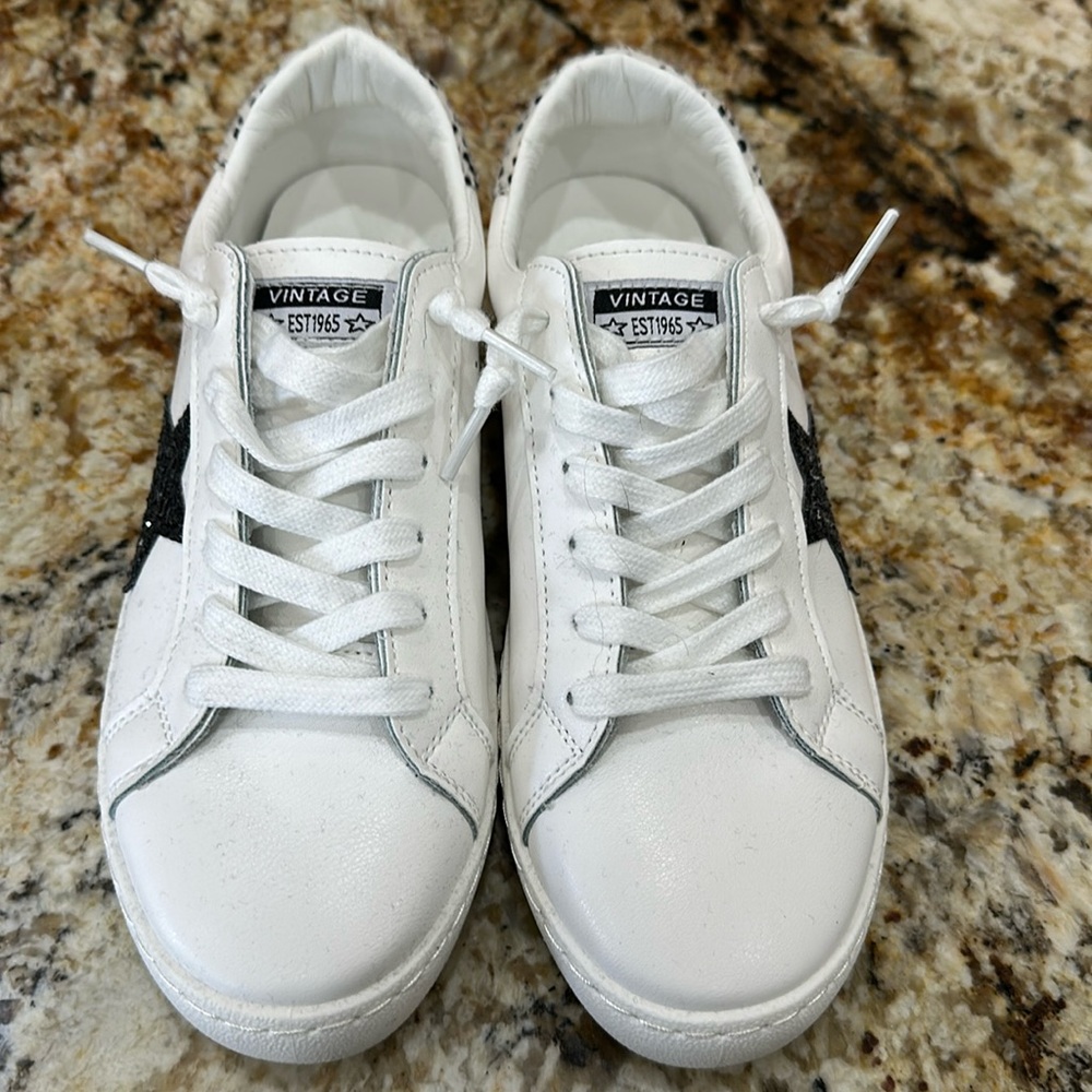 Vintage Havana Carla White Cheetah Women’s shoe size 8.5
